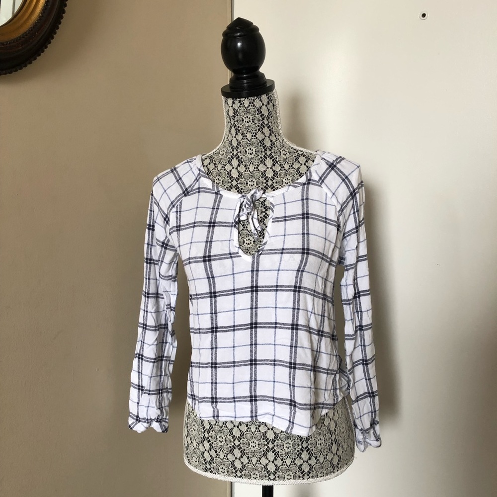 Ardene Blue and White Checkered Long Sleeve Blouse